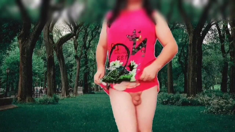 Kitty_Cross: Kurzes kleid beim springen, jungs lauern