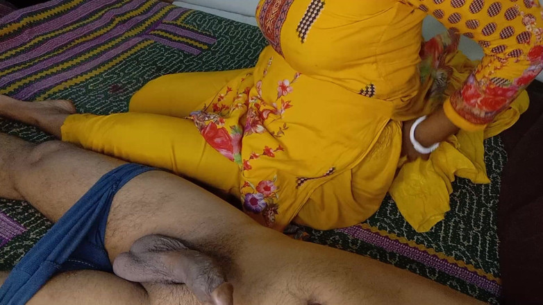 BanglaSexy24: Новая бангладешская Boudi, горячая индийская пара дези в комнате, жесткий секс, бенгальская