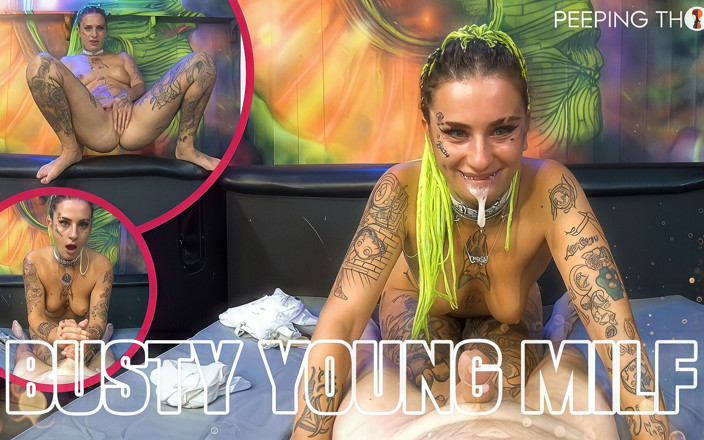 PeepingThom: Blazy, tentatrice tatouée, se fait remplir la bouche - cette Hollandaise...