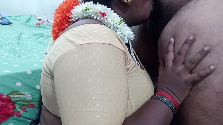 Veni: Tamil moglie deepthroat scopata in bocca a suo marito