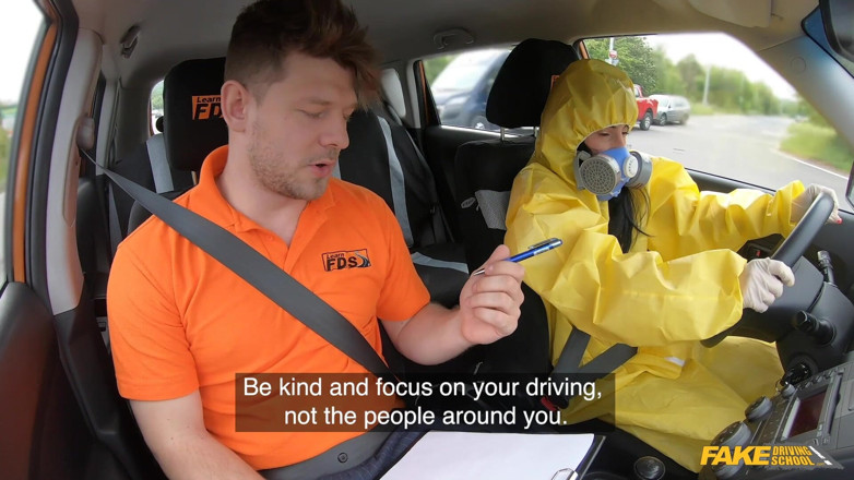 Fake Driving School: Zdjąć mój garnitur Hazmat i pieprzyć mnie