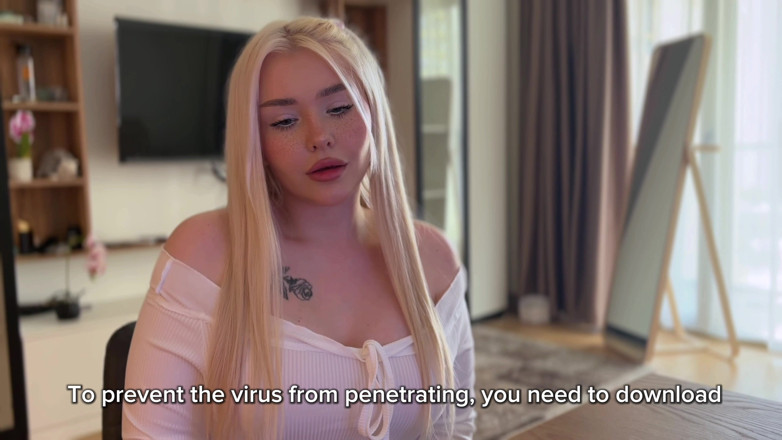 Blondessa: Починил компьютер красивой соседке, чтобы потрахаться