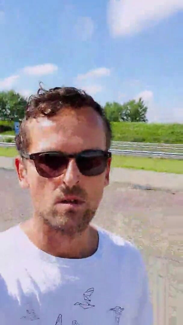 Slutboyben: Slutboyben Cam4高速道路クルージング兼ブラスト