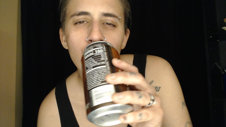 Abby Anna: Rootbeer Chug і Belch