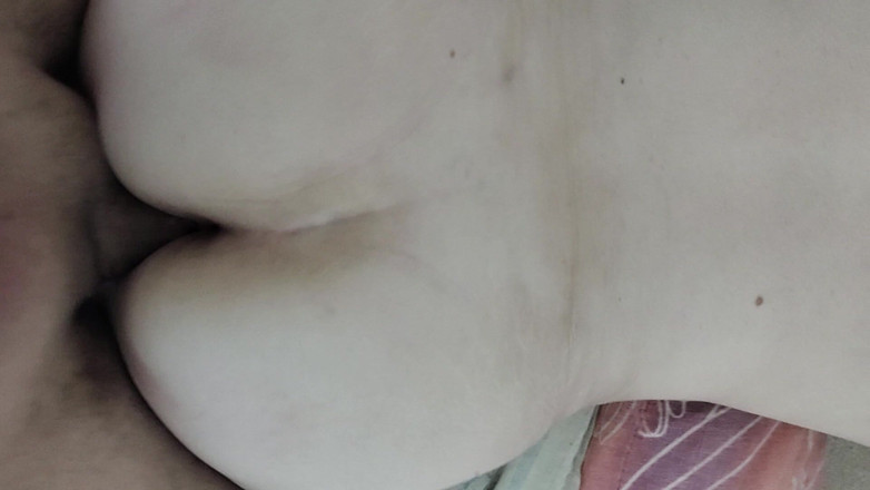 Milk_uwu: Ich komme in meine stiefschwester