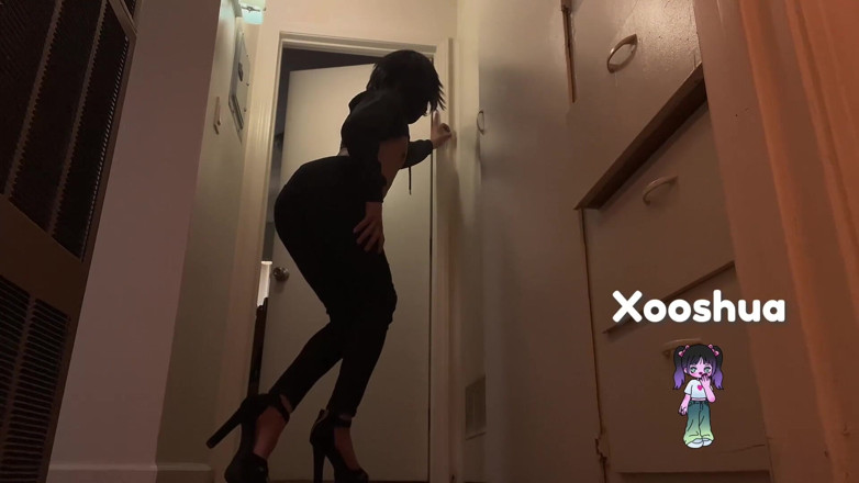 Xooshua (xblue18): Jsou to děvka po městě a hledají muže na šukání