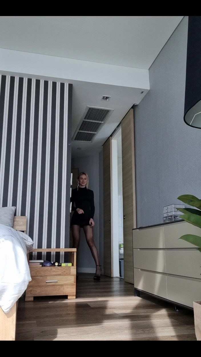 Angel The Dreamgirl: Taquinage en nylon