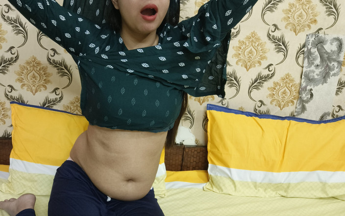 Saarabhabhi6: Video rekaman seks kakak tiri india dientot habis-habisan sama abang...