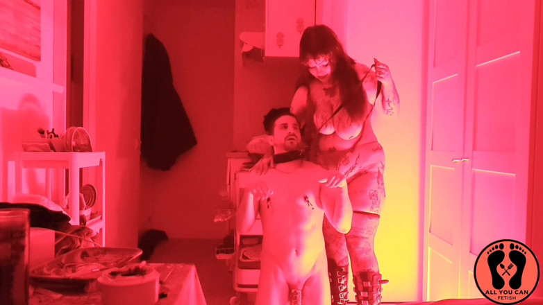 All You Can Fetish: Submissive Guy Deedee's Slave Must Be Very Obedient