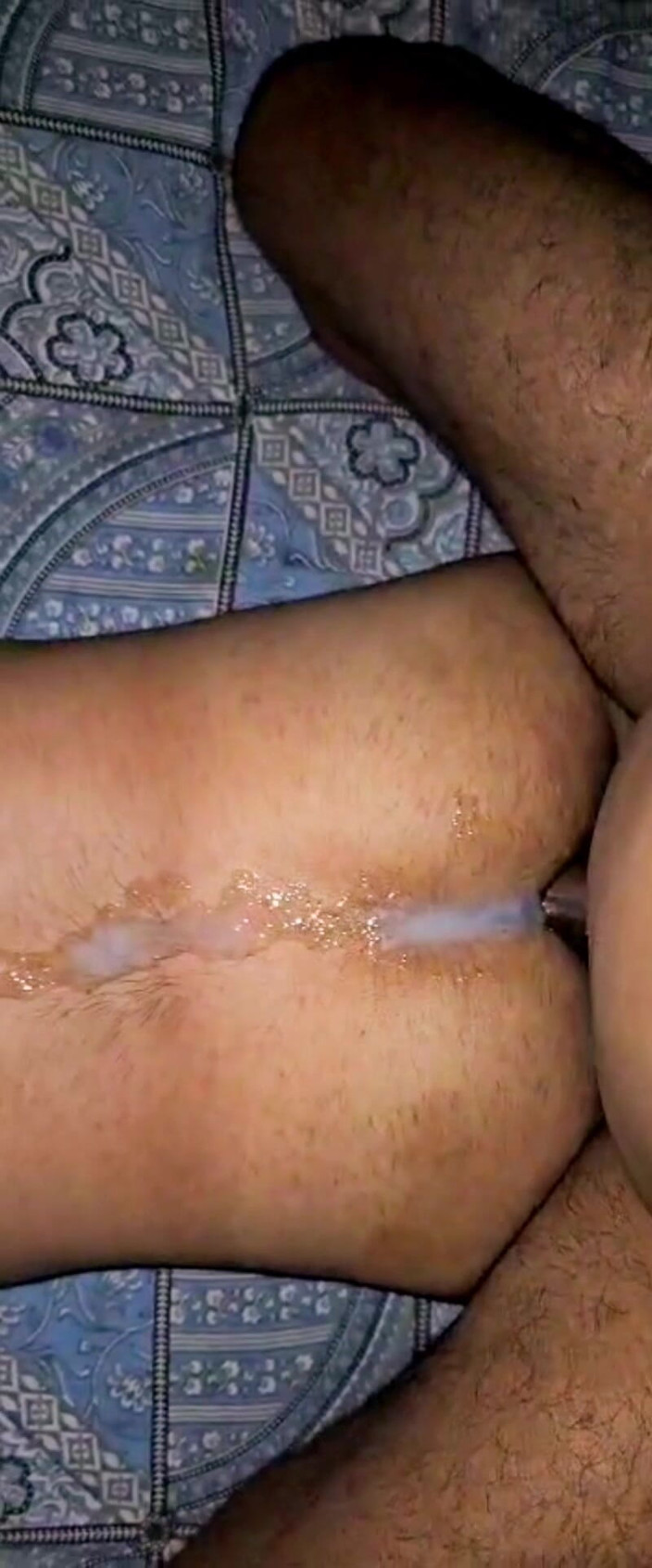 rruh_2024: Aku lagi asik masturbasi dan ngentot kontol temanku, dan lanjut...