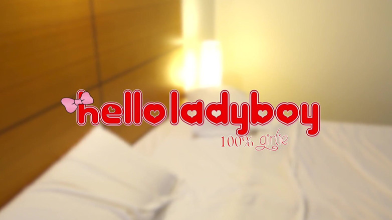 Hello Lady Boy: Ragazza magra tailandese penetrata