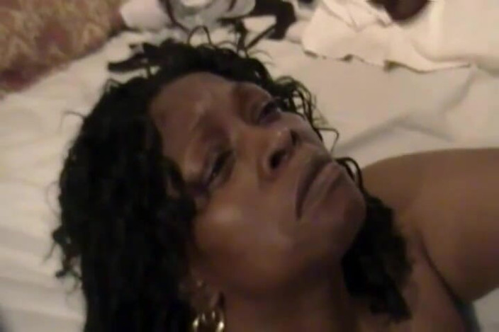 Da Sex Addicts: La abuela negra se escapa