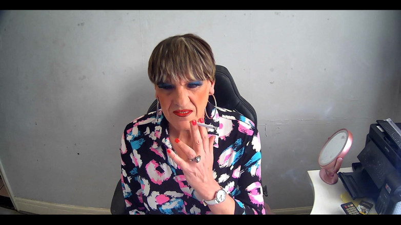Mature Tina TV: Si matang Tina