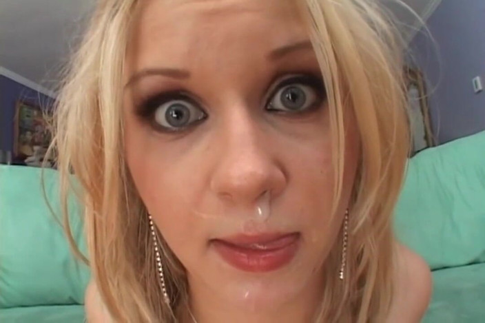 Black Sinner: Hete blonde babe houdt van dubbele penetratie