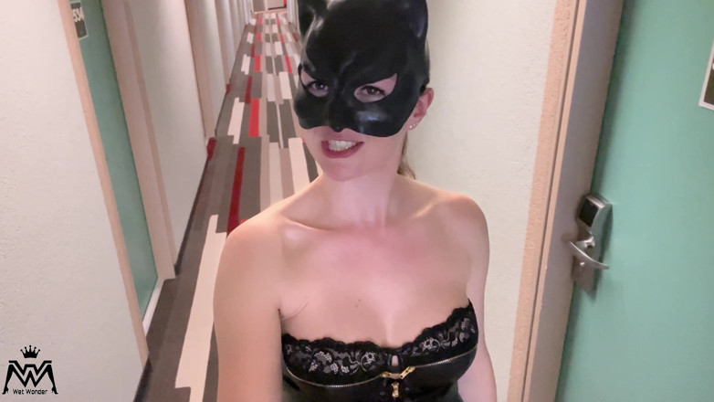 Wet Wonder: User Pissing Encounter #23. Pissing in the Mouth on Order!