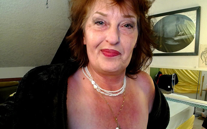dawnskye1962: 1039 Dawnskye todavía lo tiene encendido