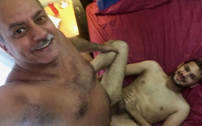 Daddy Chris Marsan: Папочка Крис трахает Franco Star