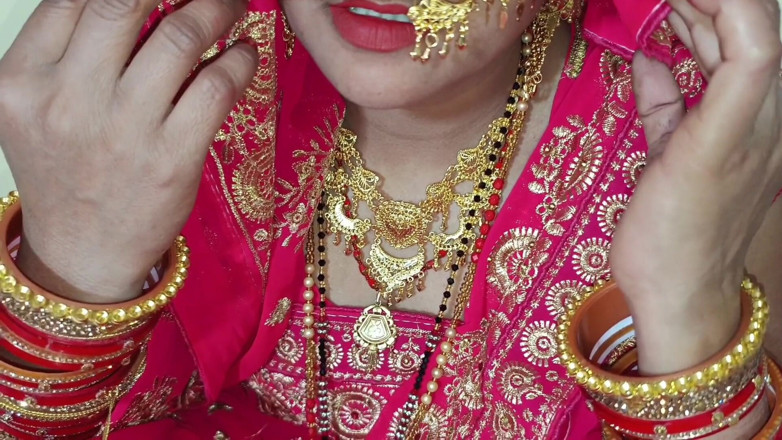 Lalita Singh: Đêm đầu tiên làm tình của cô dâu với piya suhagrat...
