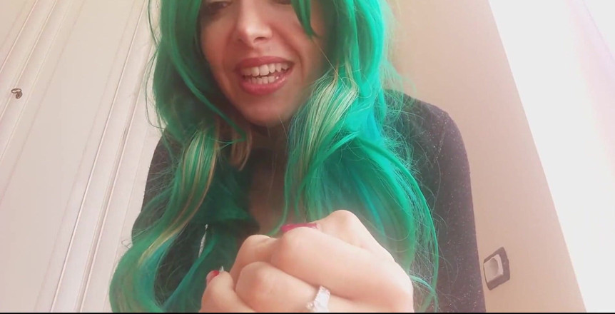 savannahamatoriale: Un sort incroyable m’a fait devenir une géante en chaleur