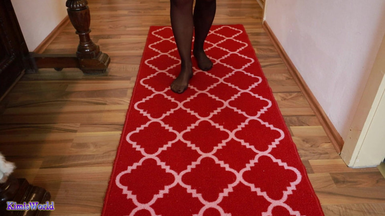 KimisWorld: Asmr nylon lopen op tapijt - pure netkousen voeten en zachte...