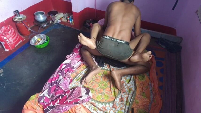 Sobha rani: Hindi Real Bhabhi Village Girl Hard Viral Video