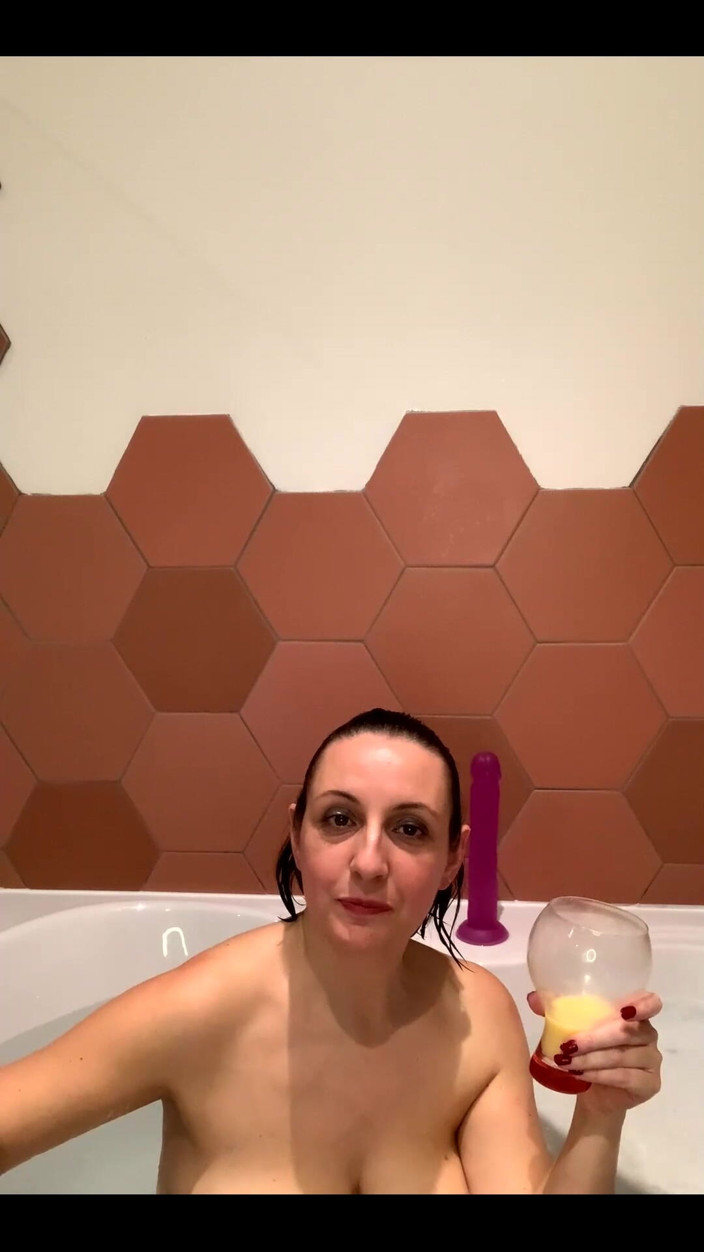 Keira_xxxxxx: 只是有一个浸泡和剃光