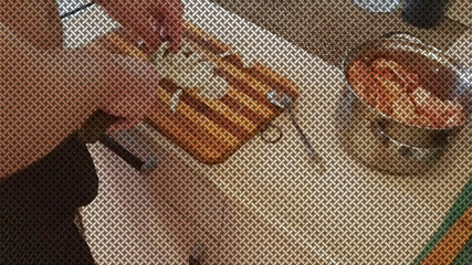 Lizaveta: Ho aiutato mio marito in cucina con la frutta. Si...