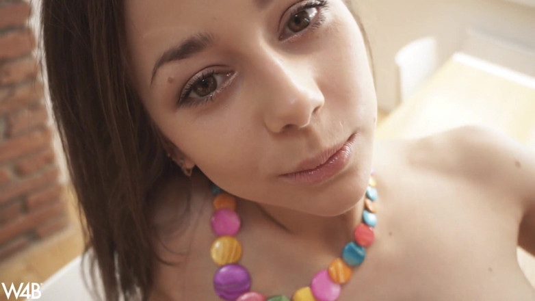 Watch4beauty: Saucy Girl