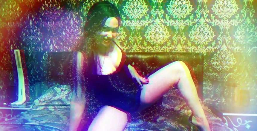 Goddess Misha Goldy: Estou te dizendo em detalhes quando e como, quão duro,...