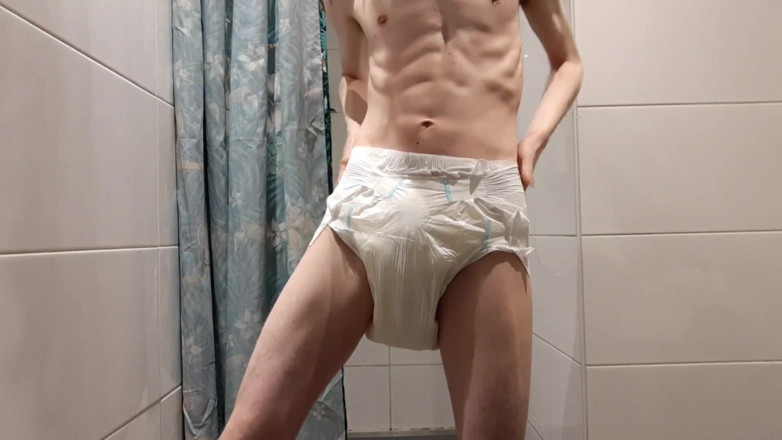 Wrigglesss: Abdl twink gibt an