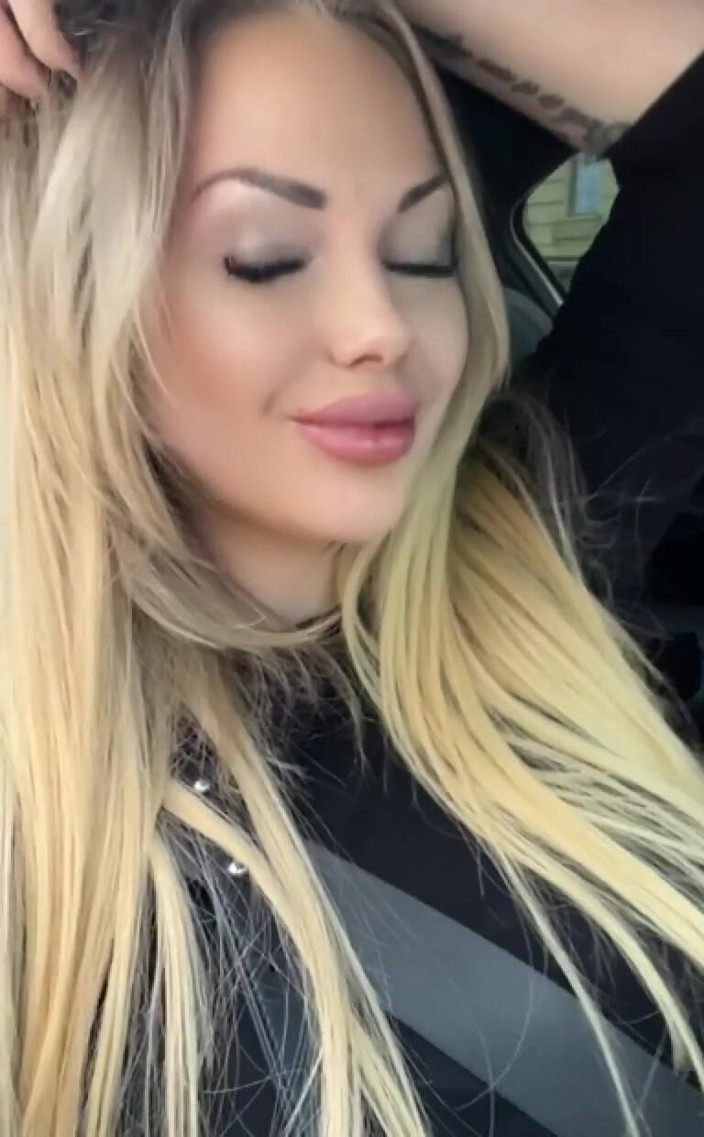 Goddess Misha Goldy: Apparemment, j’avais assez d’études à l’Académie, nouvelles affaires et de travail...