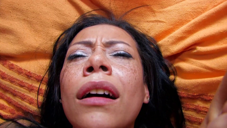 Miami Reality: Kozatá latina má nejlepší anální sex svého života
