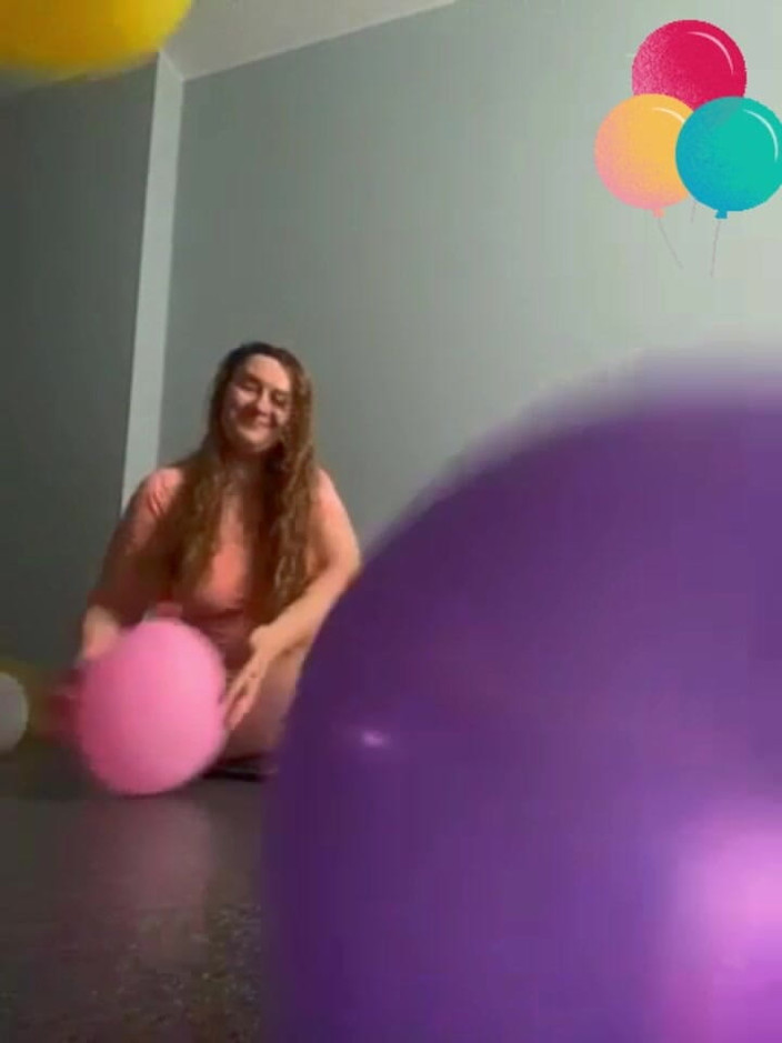 VikkiGeorgia: Bukan Popping Balloons