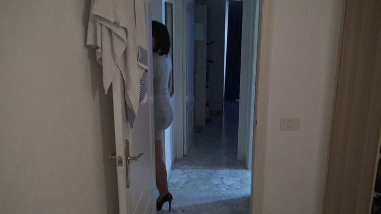 Stepmom Susan: Mama vitregă de 55 de ani îl lasă pe fiul vitreg excitat...
