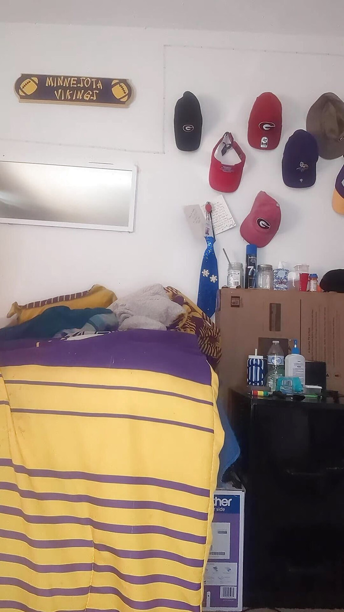 IvyTaylorCouple: Ces deux adorent faire l'amour. Beaucoup de léchage, de pipe,...