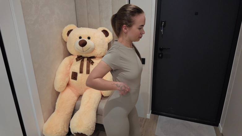 xKeryB: Je Joue À Action Ou Vérité Avec La Petite Sœur De...