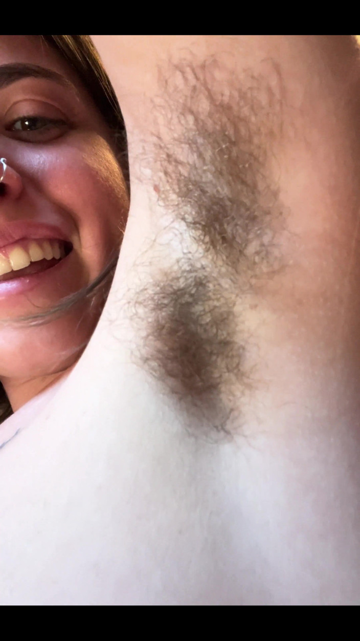 Pearlsage: Hairy Giantess Uses You