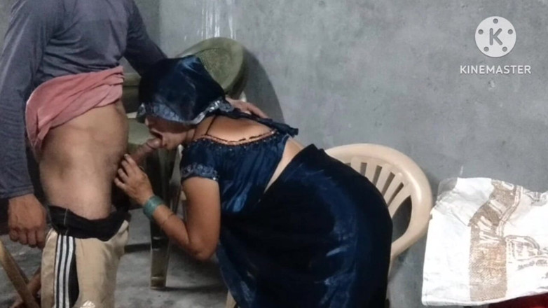 Saxesageth: हॉट लड़की और देसी चुदाई सुंदर गृहिणी