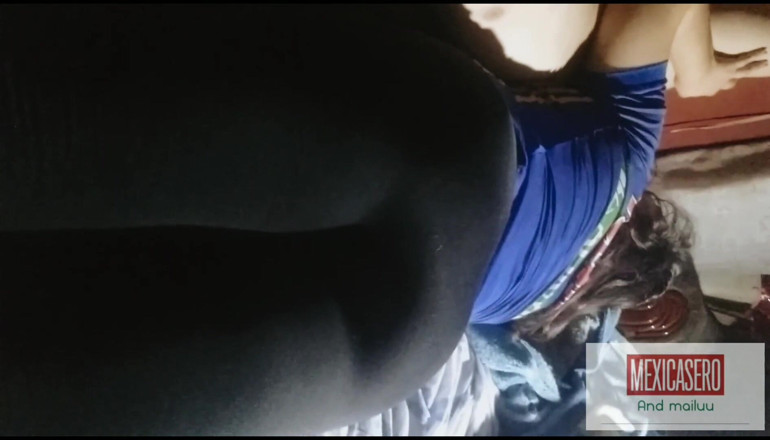 Mexicasero: Latina perfeita em leggings