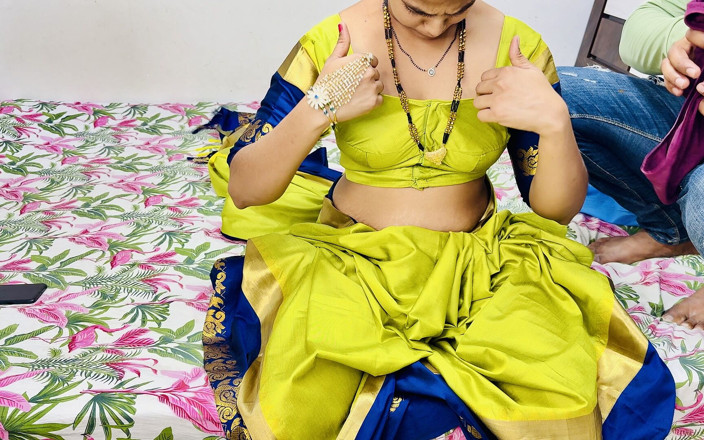 Sexy Komal: Komal, fille poilue, se fait baiser