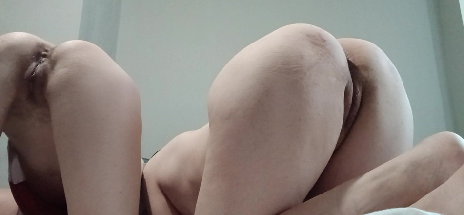 Lesbian-illusion: Duas minhas namoradas comem minha buceta ao mesmo tempo