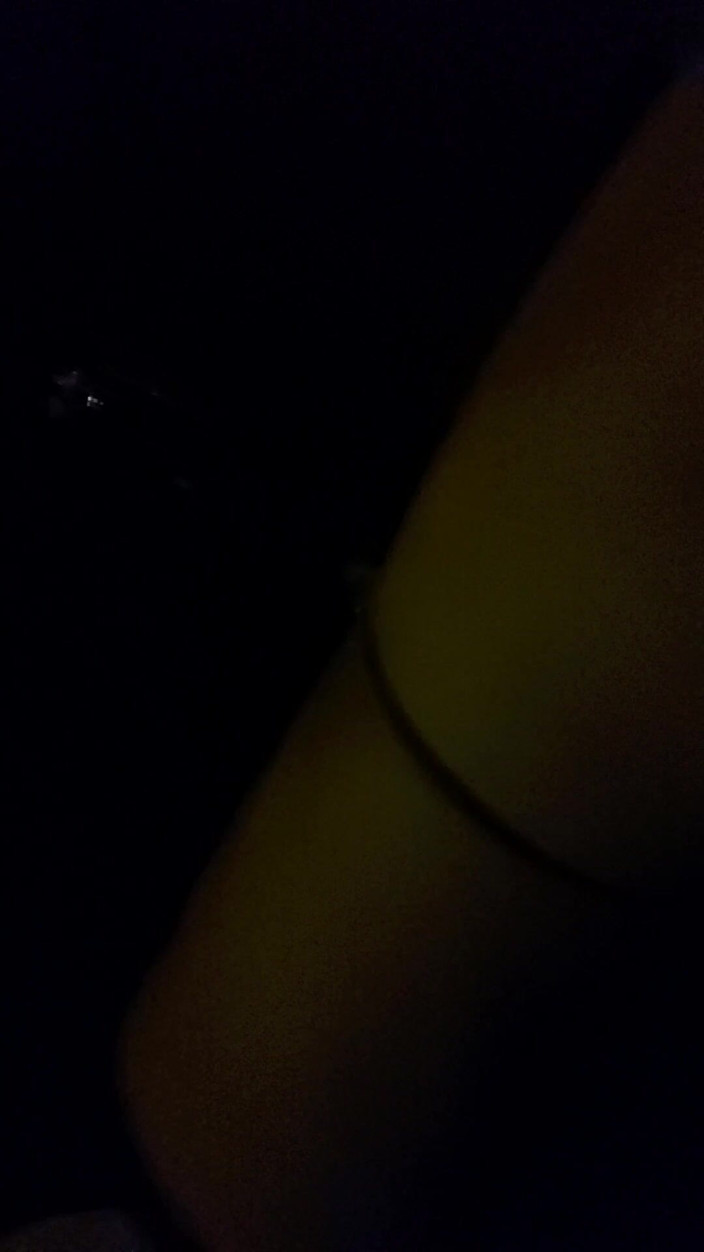 AnalStreetWhore: Notte all'aperto