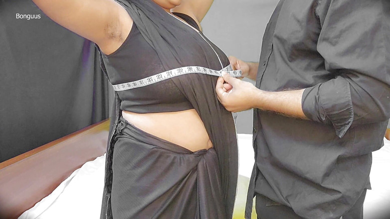 Riya Bonguus: Riya bhabhi wurde von einem kleiderschneider gefickt