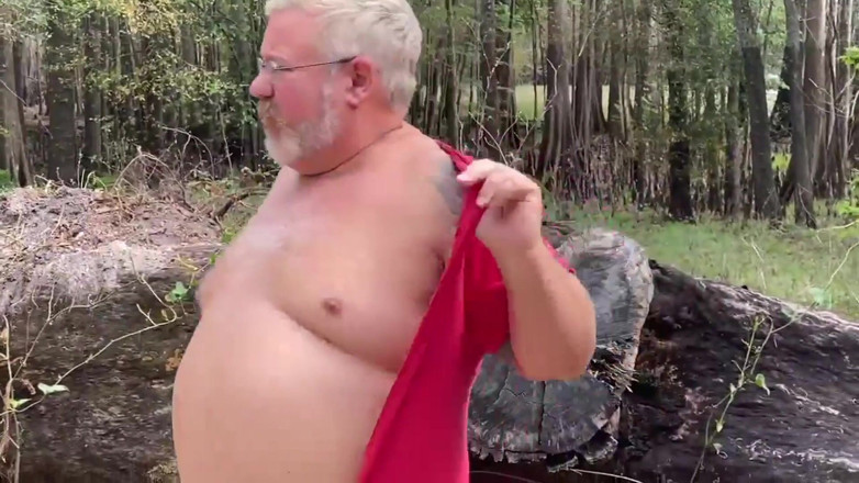 Hand-Free-Daddy-Chub: Zusammenstellung von papis frechen stierbällen, schwanz und loch zu deinem...