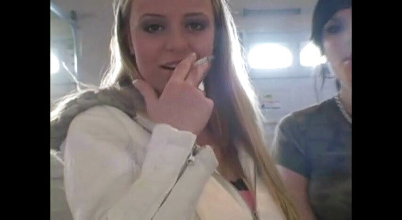 Femdom Austria: Slutty teens smoking a cigarettes in close up video
