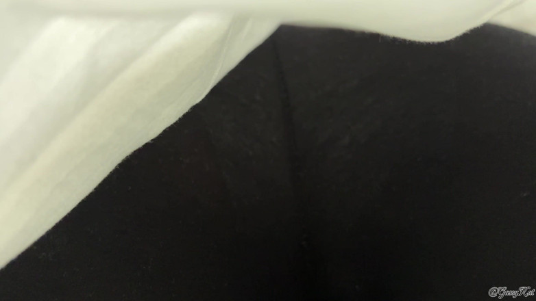 GassyKat: Niederländischer ofen aus der hölle: schwarze leggings furz-falle