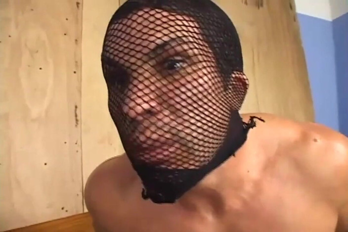 She-Male X: Constricție anală transsexuală - (FĂRĂ PREZERVATIV)