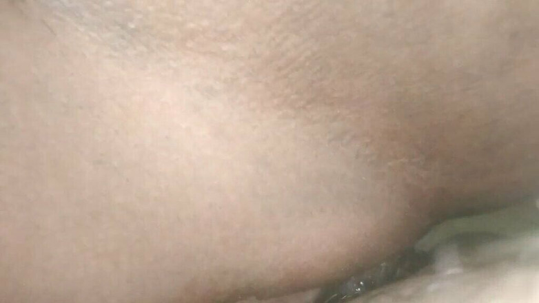 Sexyboy1: Seks yang menakjubkan dengan teman wanita kampung yang romantik