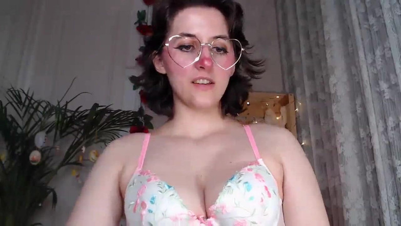The Antichristrix: Sexy sujo camshow de Páscoa