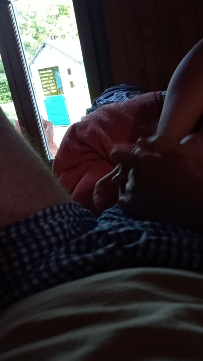 Handjob Passion: Couch Handjob Necken POV - Schwanz Aus Boxern &amp;intensives Abspritzen